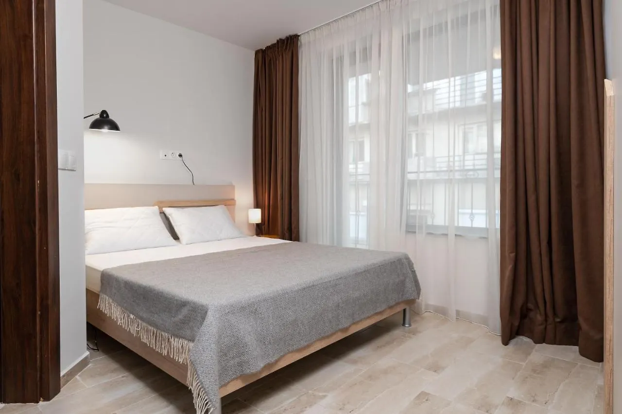Appartement Chic 2Bd Flat With Modern Furniture On Aldomirovska By Flat Mаnager à Sofia 0*,