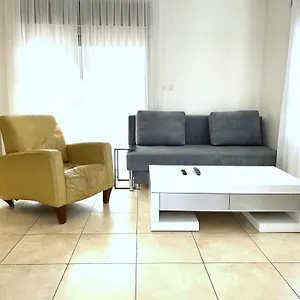 https://amdar-village-cozy-2br-eilat-88000.eilathotels.net