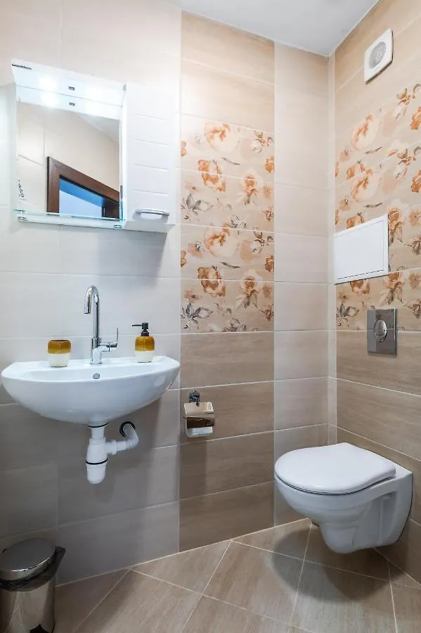 דירות סופיה Chic 2Bd Flat With Modern Furniture On Aldomirovska By Flat Mаnager