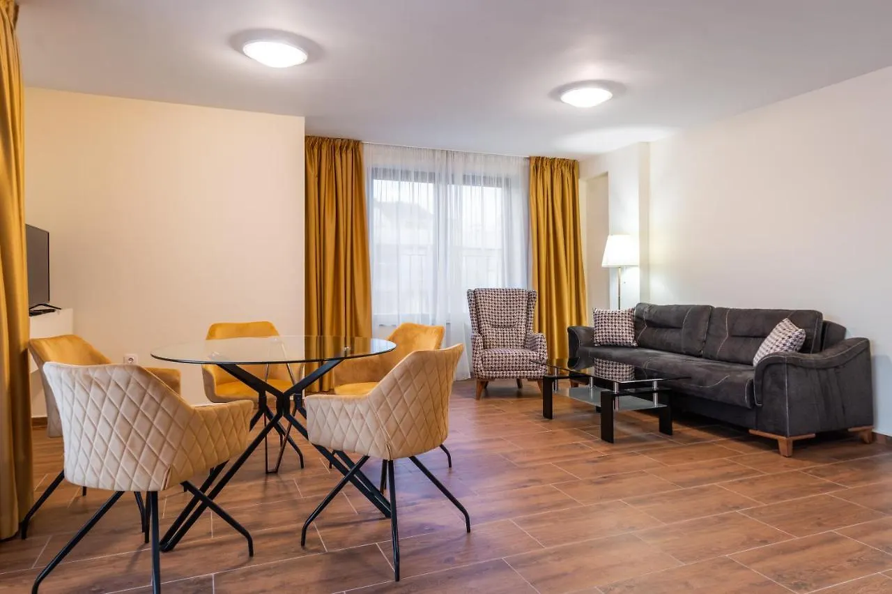 דירות סופיה Chic 2Bd Flat With Modern Furniture On Aldomirovska By Flat Mаnager בולגריה